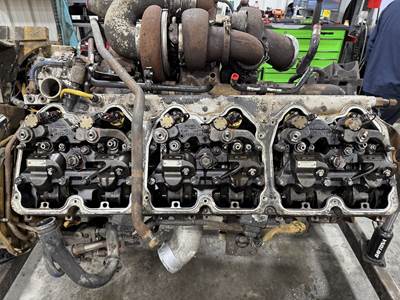 Caterpillar C15 Engine for a Freightliner C120 Century