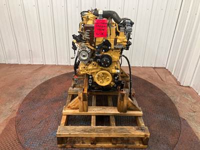 Caterpillar C3.3B Engine for a Caterpillar 242D