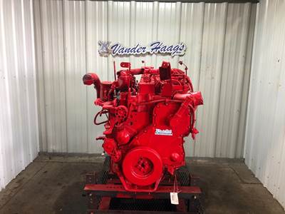 Cummins ISL Engine for a Volvo VNM