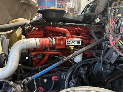 Cummins X15 Engine for a International LT