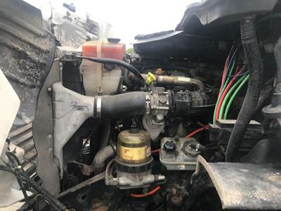 Detroit DD13 Engine for a Freightliner Cascadia