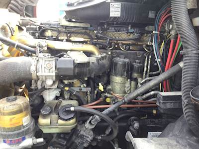 Detroit DD15 Engine for a Freightliner Cascadia