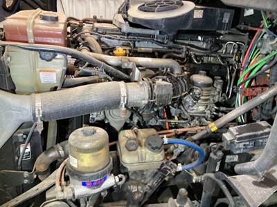Detroit DD15 Engine for a Freightliner Cascadia