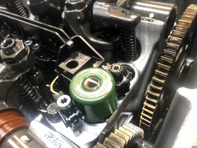 Detroit DD15 Engine for a Freightliner Cascadia