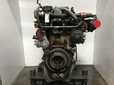 Detroit DD15 Engine for a Freightliner Cascadia