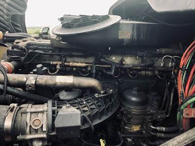 Detroit DD15 Engine for a Freightliner Cascadia