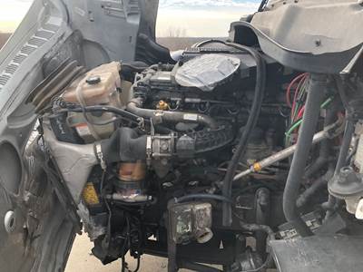 Detroit DD15 Engine for a Freightliner Cascadia