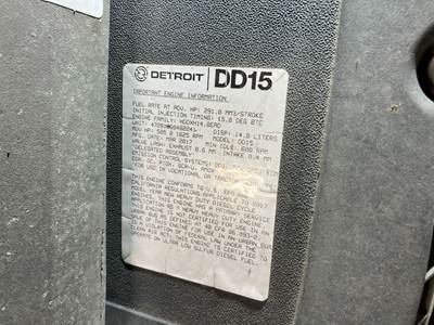 Detroit DD15 Engine for a Freightliner Cascadia