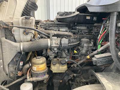 Detroit DD15 Engine for a Freightliner Cascadia