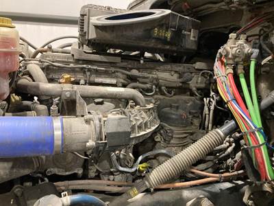 Detroit DD15 Engine for a Freightliner Cascadia