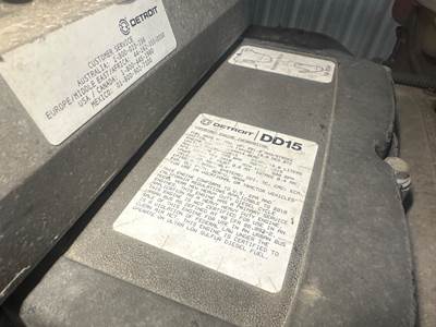 Detroit DD15 Engine for a Freightliner Cascadia