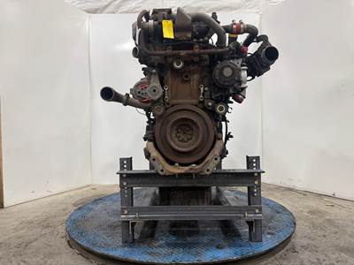 Detroit DD15 Engine for a Freightliner Cascadia
