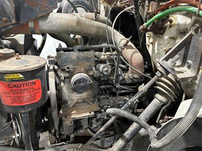 International DT466C Engine