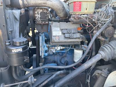 International DT466E Engine for a International 4700