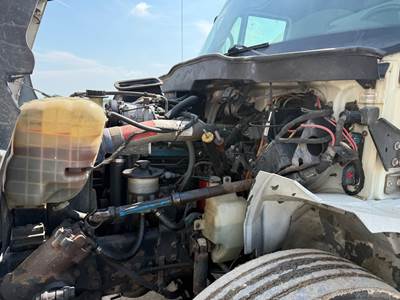 International DT466E Engine for a International 4300