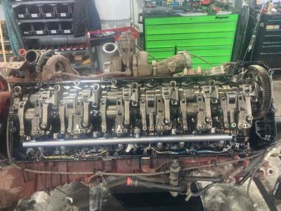 Mack MP8 Engine for a Mack An (AnTHEM)