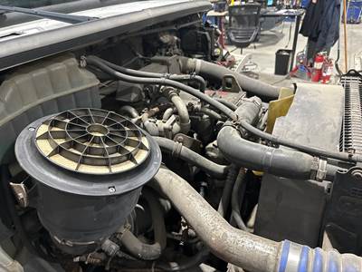 Mercedes-Benz MBE 906 Engine