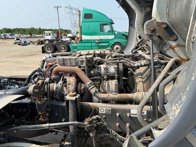 Paccar PX-7 Engine for a Kenworth K370