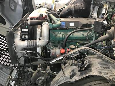 Volvo D13 Engine for a Volvo VNL