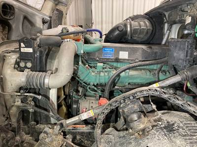 Volvo D13 Engine for a Volvo VNL