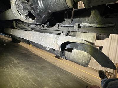 Freightliner Cascadia Exhaust Assembly