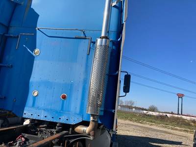 Freightliner Century Class 120 Exhaust Assembly for a Freightliner C120 Century