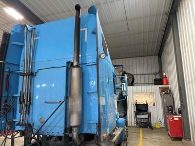 Freightliner Century Class 120 Exhaust Assembly for a Freightliner C120 Century