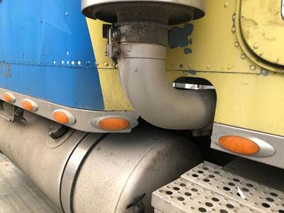 Freightliner Classic XL Exhaust Assembly