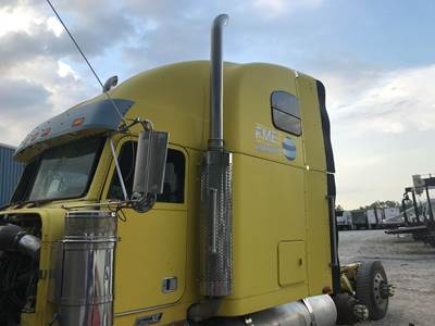 Freightliner Classic XL Exhaust Assembly