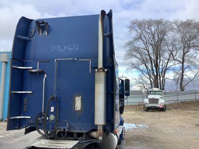 Freightliner Columbia 120 Exhaust Assembly