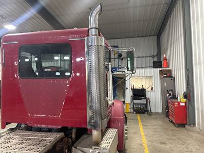 Freightliner FLD112 Exhaust Assembly