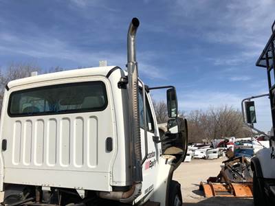 Freightliner M2 106 Exhaust Assembly