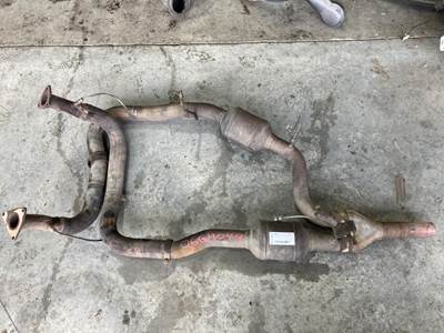GMC W4500 Exhaust Assembly
