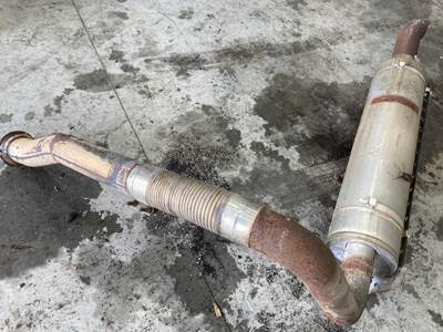 International 8100 Exhaust Assembly