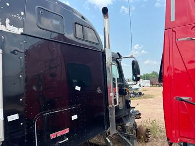 International 9400 Exhaust Assembly