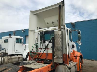 International 9400 Exhaust Assembly