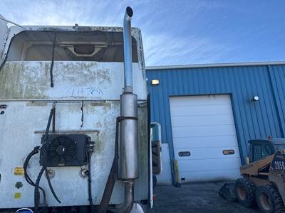 International 9400 Exhaust Assembly