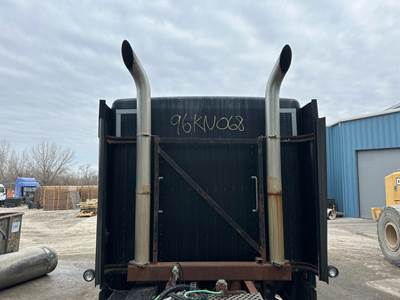 Kenworth T600 Exhaust Assembly
