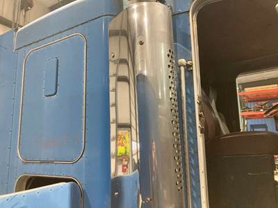 Kenworth T600 Exhaust Assembly