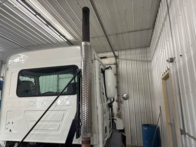 Mack CXU Exhaust Assembly