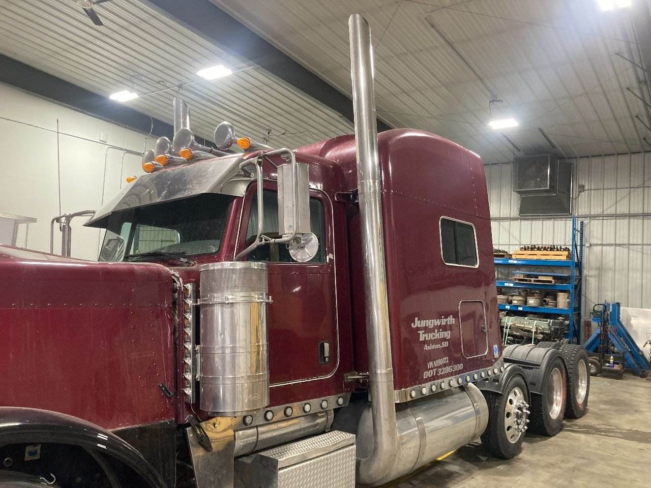 2006 Peterbilt 379 Exhaust Assembly For Sale Sioux Falls, SD