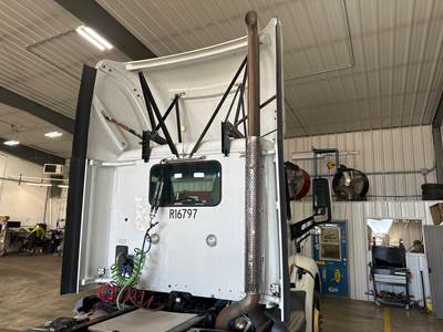 Peterbilt 579 Exhaust Assembly