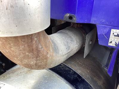 Volvo VNL Exhaust Assembly