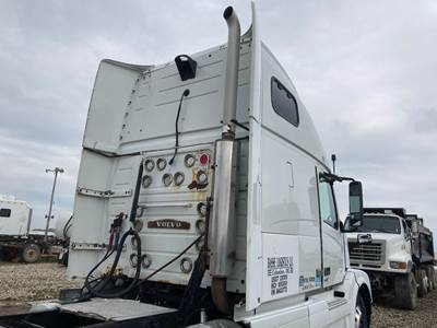 Volvo VNL Exhaust Assembly