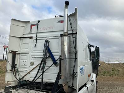 Volvo VNL Exhaust Assembly
