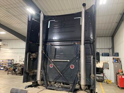 Volvo VNL Exhaust Assembly