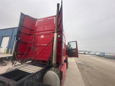 Volvo VNL Exhaust Assembly