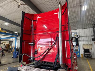 Volvo VNL Exhaust Assembly