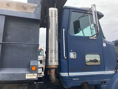 Volvo WCA Exhaust Assembly