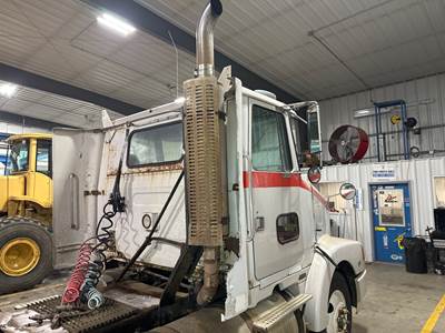 Volvo WCA Exhaust Assembly